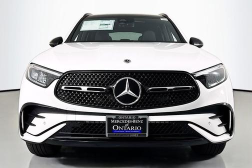 2026 Mercedes-Benz GLC 300 4MATIC