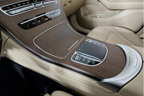 2022 Mercedes-Benz GLC 300 Base