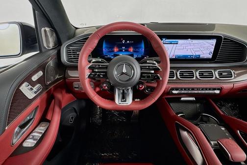 MANUFAKTUR Cirrus Silver Magno 2026 Mercedes-Benz AMG GLS 63 Base