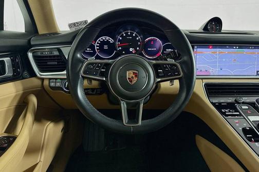 2020 Porsche Panamera 4