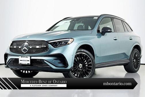 Verde Silver Metallic 2026 Mercedes-Benz GLC 300 Base