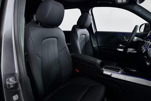 2026 Mercedes-Benz GLB 250 Base