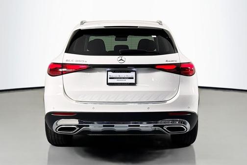 Polar White 2025 Mercedes-Benz GLC 350e Base