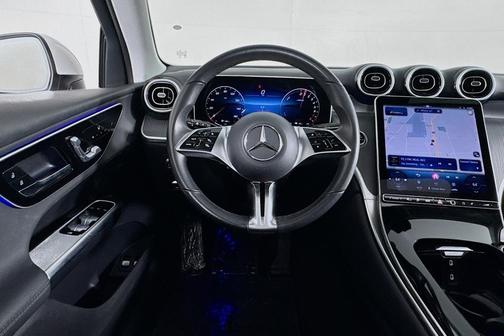 Polar White 2025 Mercedes-Benz GLC 350e Base
