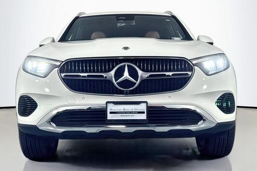 Polar White 2026 Mercedes-Benz GLC 300 Base