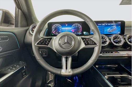 2025 Mercedes-Benz GLB 250 Base