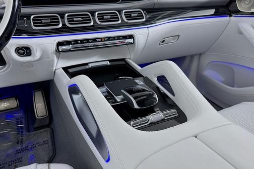 Twilight Blue Metallic 2026 Mercedes-Benz Maybach GLS 600 4MATIC
