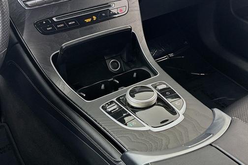 Polar White 2019 Mercedes-Benz GLC 300 Base