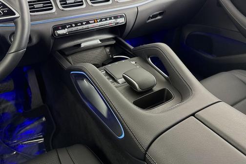 2025 Mercedes-Benz GLE 450e 4MATIC