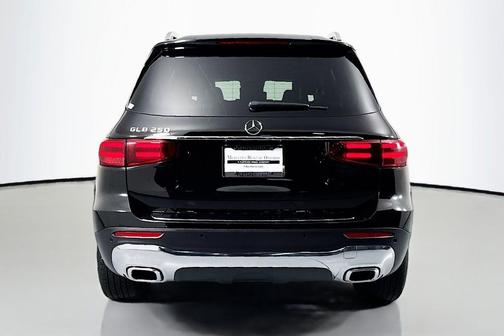 2025 Mercedes-Benz GLB 250 Base