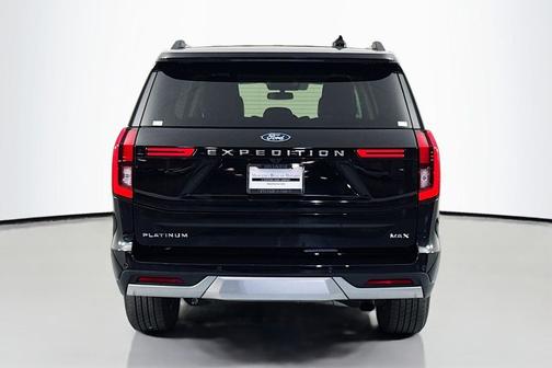 Agate Black Metallic 2025 Ford Expedition Max Platinum