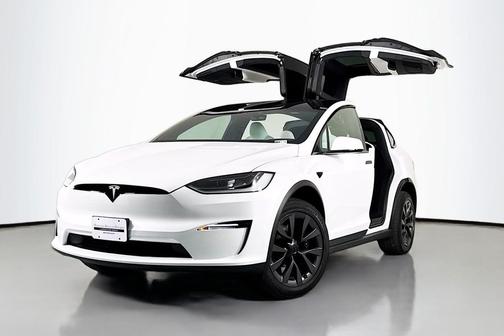 2024 Tesla Model X Long Range