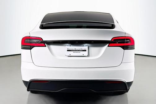 2024 Tesla Model X Long Range