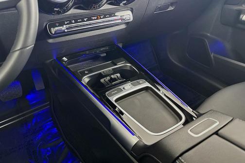 2025 Mercedes-Benz GLB 250 Base