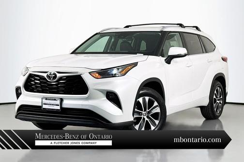 Wind Chill Pearl 2024 Toyota Highlander XLE