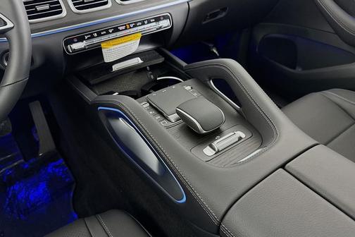 2026 Mercedes-Benz GLS 450 4MATIC