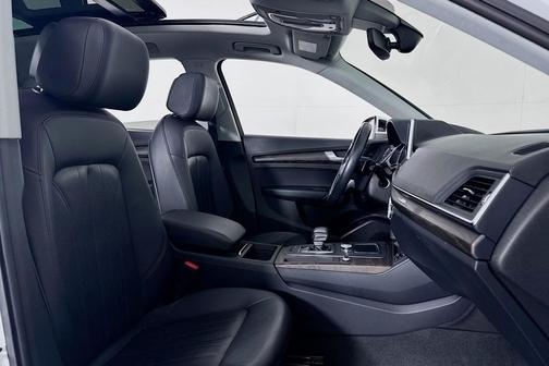 2018 Audi Q5 2.0T Premium Plus