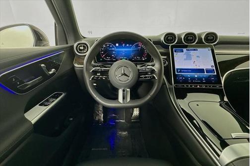 2025 Mercedes-Benz GLC 350e Base