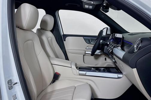 2025 Mercedes-Benz GLB 250 Base