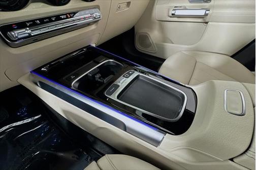 2025 Mercedes-Benz GLB 250 Base