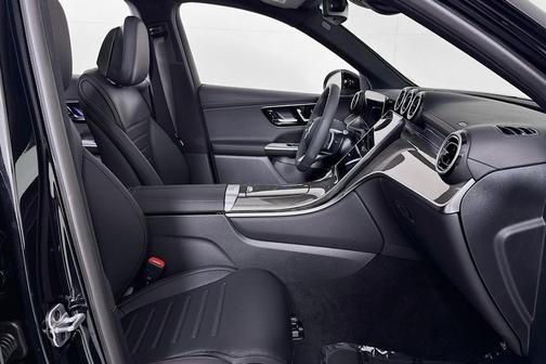2026 Mercedes-Benz GLC 300 Base