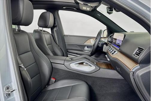 2025 Mercedes-Benz GLE 450e 4MATIC