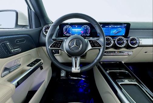2025 Mercedes-Benz GLB 250 Base