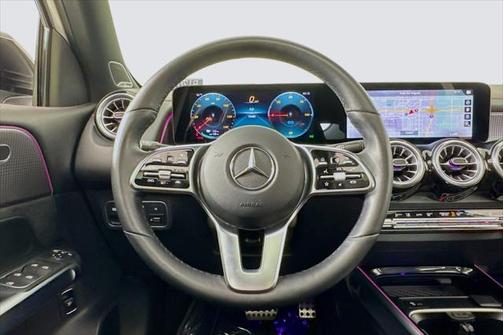 2023 Mercedes-Benz EQB 300 4MATIC
