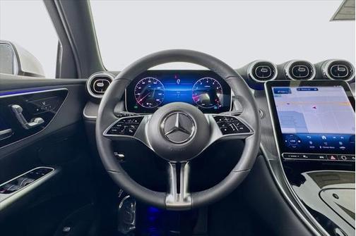 2025 Mercedes-Benz GLC 300 Base