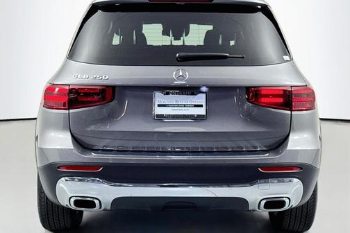Mountain Grey Metallic 2026 Mercedes-Benz GLB 250 Base