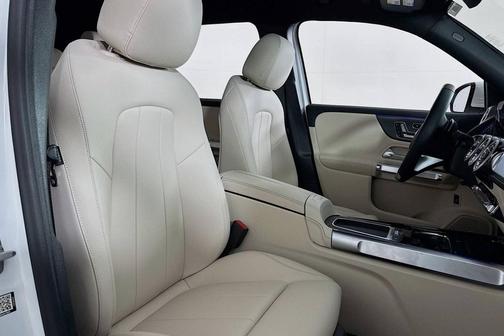 2025 Mercedes-Benz GLB 250 Base