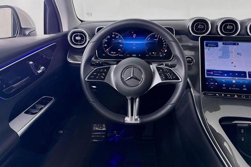 2025 Mercedes-Benz GLC 350e Base