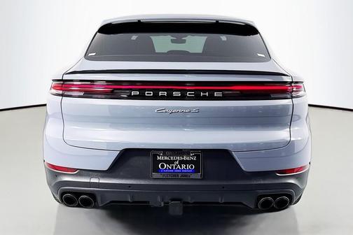2024 Porsche Cayenne S