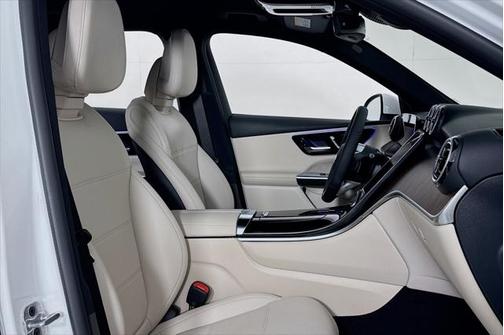 2025 Mercedes-Benz GLC 300 Base