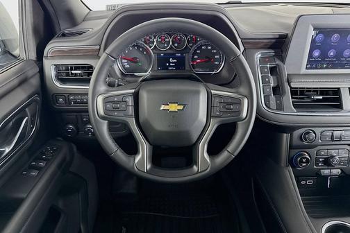 2024 Chevrolet Suburban LS
