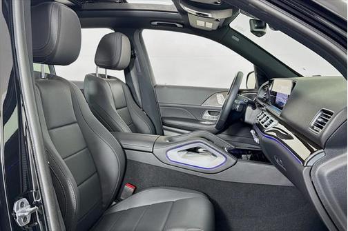 2025 Mercedes-Benz GLE 450e 4MATIC