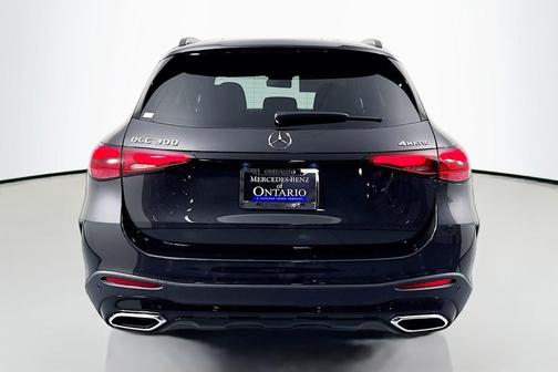 2026 Mercedes-Benz GLC 300 4MATIC