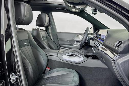2025 Mercedes-Benz AMG GLS 63 Base