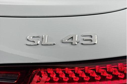 2025 Mercedes-Benz AMG SL 43 Base