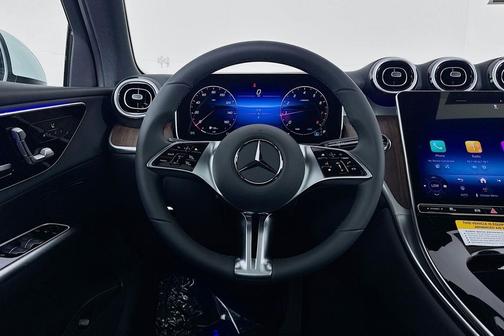 2026 Mercedes-Benz GLC 300 Base