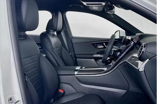 2025 Mercedes-Benz GLC 350e Base