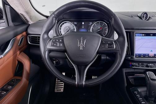 2022 Maserati Levante Modena