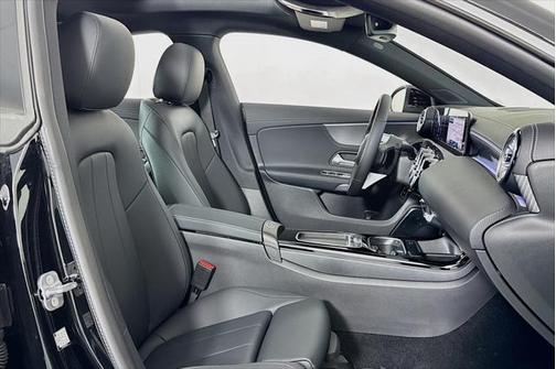 2025 Mercedes-Benz CLA 250 Base