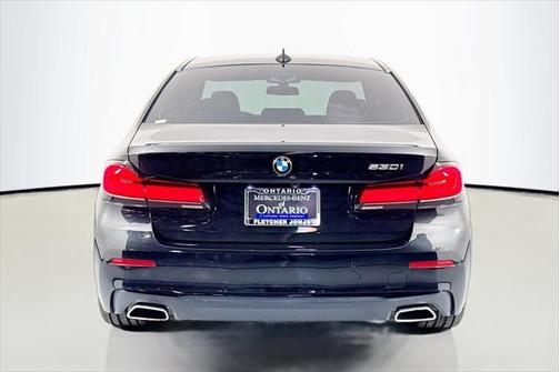 2021 BMW 530 530i
