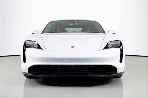 2023 Porsche Taycan