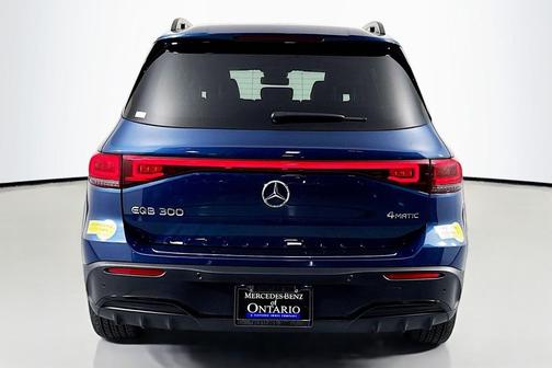 2022 Mercedes-Benz EQB 300 4MATIC