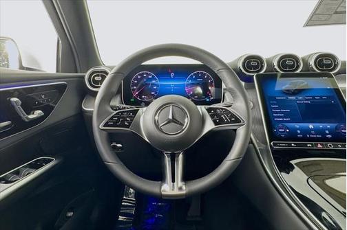 2025 Mercedes-Benz GLC 300 Base