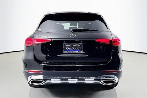 2026 Mercedes-Benz GLC 300 Base