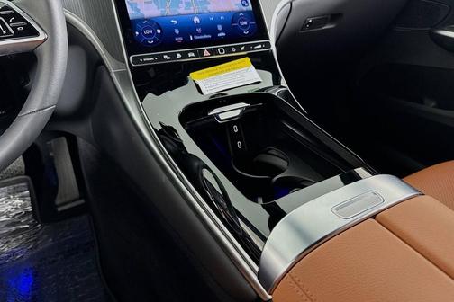 2025 Mercedes-Benz GLC 350e Base