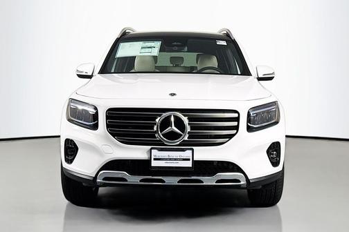 Polar White 2026 Mercedes-Benz GLB 250 Base